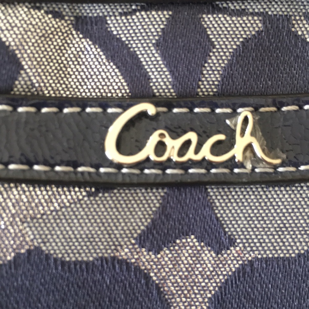 Purse - Picture 3 of 3